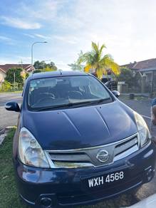 Nissan GRAND LIVINA 1.6 PREMIUM/LUXURY (A)