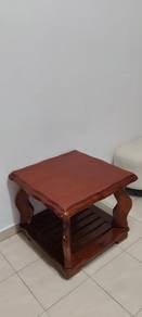 Meja Kayu