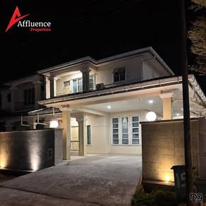 Double Storey Semi-Detached House @ Highfields, Batu Kawa