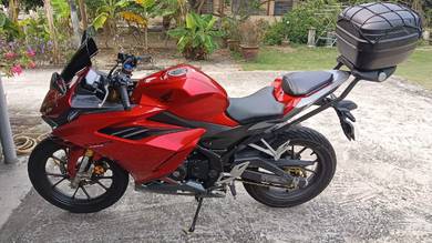 Honda CBR150R