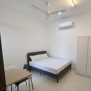 Big Room · 1-Min Walk to MRT Taman Mutiara, Cheras · All-In