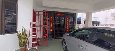 Beautiful 2 Stry Cluster Semi-D Good Condition @Tmn Sri Kluang