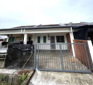1-storey-Terraced-House-for-sale-Kota-Samarahan-Sarawak-2