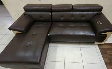 Sofa L-Shape Kalis Air + Adjustable Headrest
