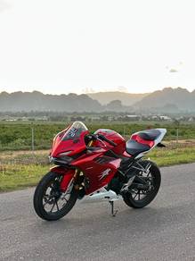 CBR150R 2025 (mileage 6k lebih)