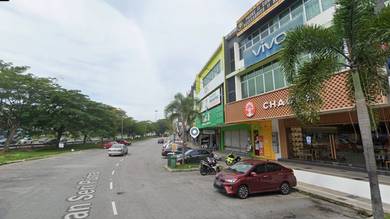 [Facing Main Road] Prime Ground Floor Bandar Seri Putra Bangi Kajang !