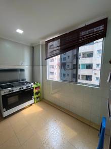 Renovated 💥1100sqft💥 Freehold Corner Unit Perdana Villa For Sale