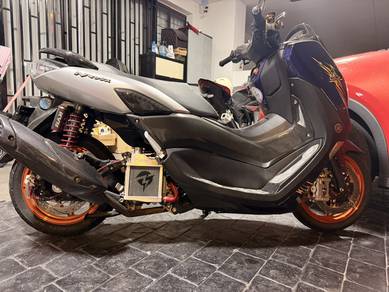 Nmax V2 183cc Full accesories 2022