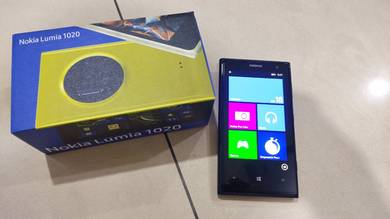 Nokia Lumia 1020 41MP Window Smart Mobile Phone