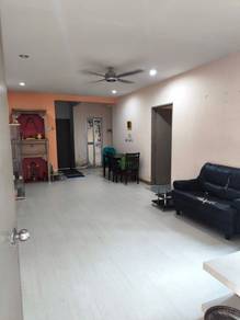 Puchong Utama Court 1 for SALE