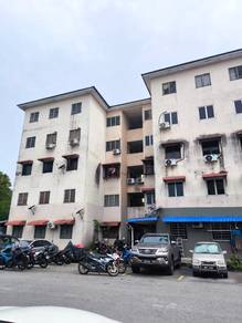 Puchong Utama Court 1 for SALE
