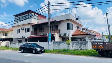 2.5 Storey Corner lot Fully Renovation Terrace House Tmn Cheras Prima