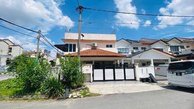 2.5 Storey Corner lot Fully Renovation Terrace House Tmn Cheras Prima