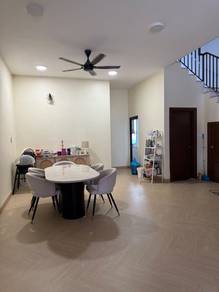 Fully Furnished  Setia Safiro @ Adella For Rent