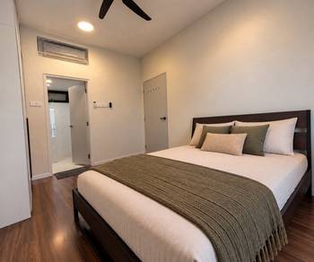 Bilik Sewa Premium – Master Bedroom @ Batu Kawan