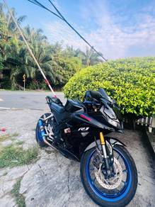 R15 sell post