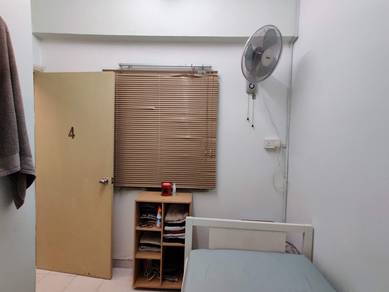 Furnished Small Bedroom @Condo, in front of bus stop, 3Km to LRT.