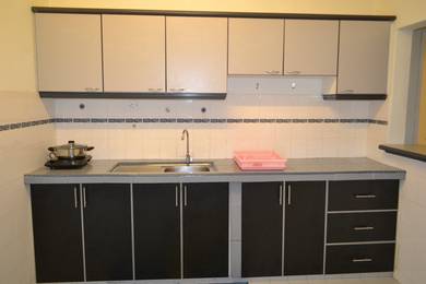 Furnished Small Bedroom @Condo, in front of bus stop, 3Km to LRT.