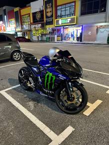 Yamaha R25 v1 monster