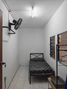 Non-Sharing Room Apartment Flora Damansara, Blok D, Petaling Jaya