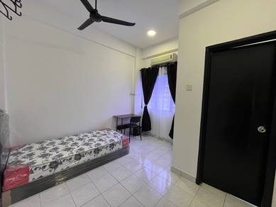 Single Men Room Fully Furnished Free Utilities Bill For Rent Kajang