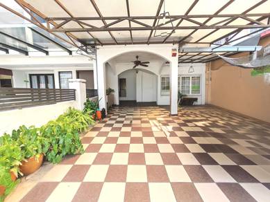 Terrace Ampang Hot Spot ‼️ Easy Highway Access and Renovated ‼️