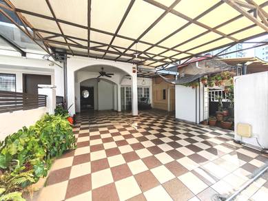 Terrace Ampang Hot Spot ‼️ Easy Highway Access and Renovated ‼️