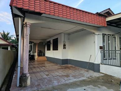 Semi-Detached-House-for-rent-Paka-Terengganu