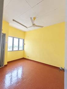 Super Good Deal!!  USJ 3 Double Storey