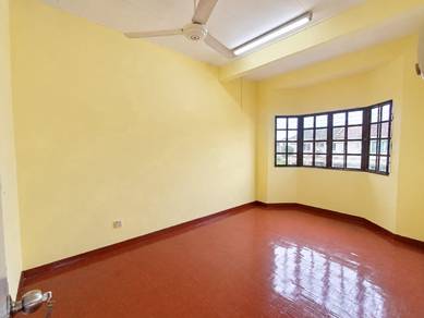 Super Good Deal!!  USJ 3 Double Storey