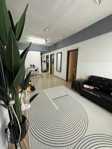 Murah!!! Rumah Semi-Furnished utk dijual di Flat Taman Bukit Segar