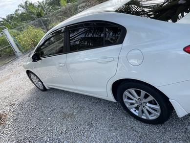 Honda CIVIC 1.8 S (A)
