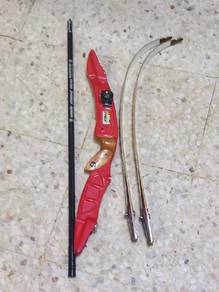 recurved bow 