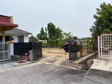 Rumah Teres Setingkat Taman Widuri Indah Senawang Open Title