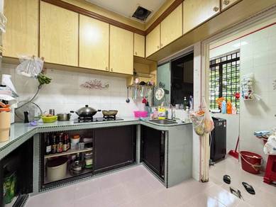 Permas Jaya Mon Bisca Apartment
