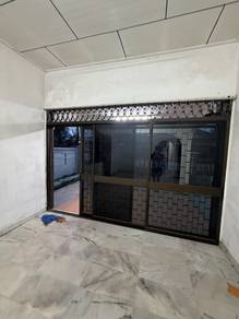 Single Storey House for rent, Jalan Klang Banting