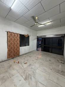 Single Storey House for rent, Jalan Klang Banting