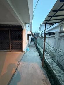 Single Storey House for rent, Jalan Klang Banting