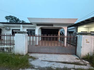 Single Storey House for rent, Jalan Klang Banting