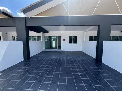 Rumah Setingkat di Taman Tronoh Akasia, Tronoh Perak