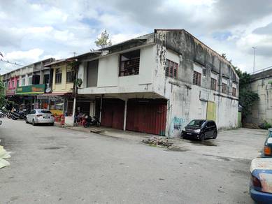Corner shop : Kampung Pasir : Old Klang Road : Near Wisma Rockwills