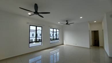 Townhouse-for-rent-Batu-Kawan-Penang