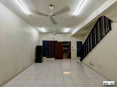 2-storey-Terraced-House-for-rent-Setia-Alam-Selangor