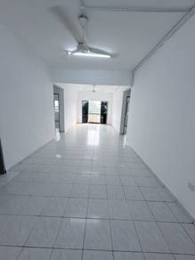 Apartment Melawis, Taman Universiti. Sesuai Untuk Keluarga Besar