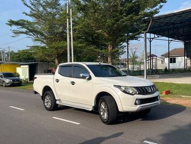 Mitsubishi TRITON 2.4 VGT ADVENTURE MY2016