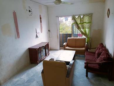 Ruvena Villa Apartment Taman Putra Perdana Puchong Bersih