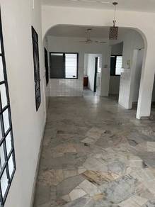 [ UNTUK DI JUAL ] End Lot Double Storey Taman Seri Andalas Klang.