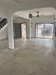 [ UNTUK DI JUAL ] End Lot Double Storey Taman Seri Andalas Klang.