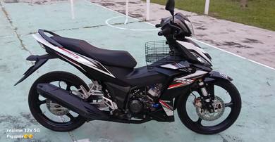 Rs 150 V1 tahun 2018 untuk dijual  ( urgent )