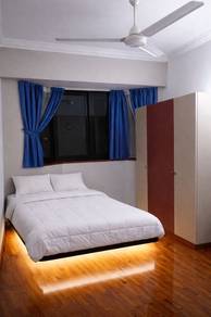 Female bistari Condo room for rent 2 Mins walk to PWTC LRT